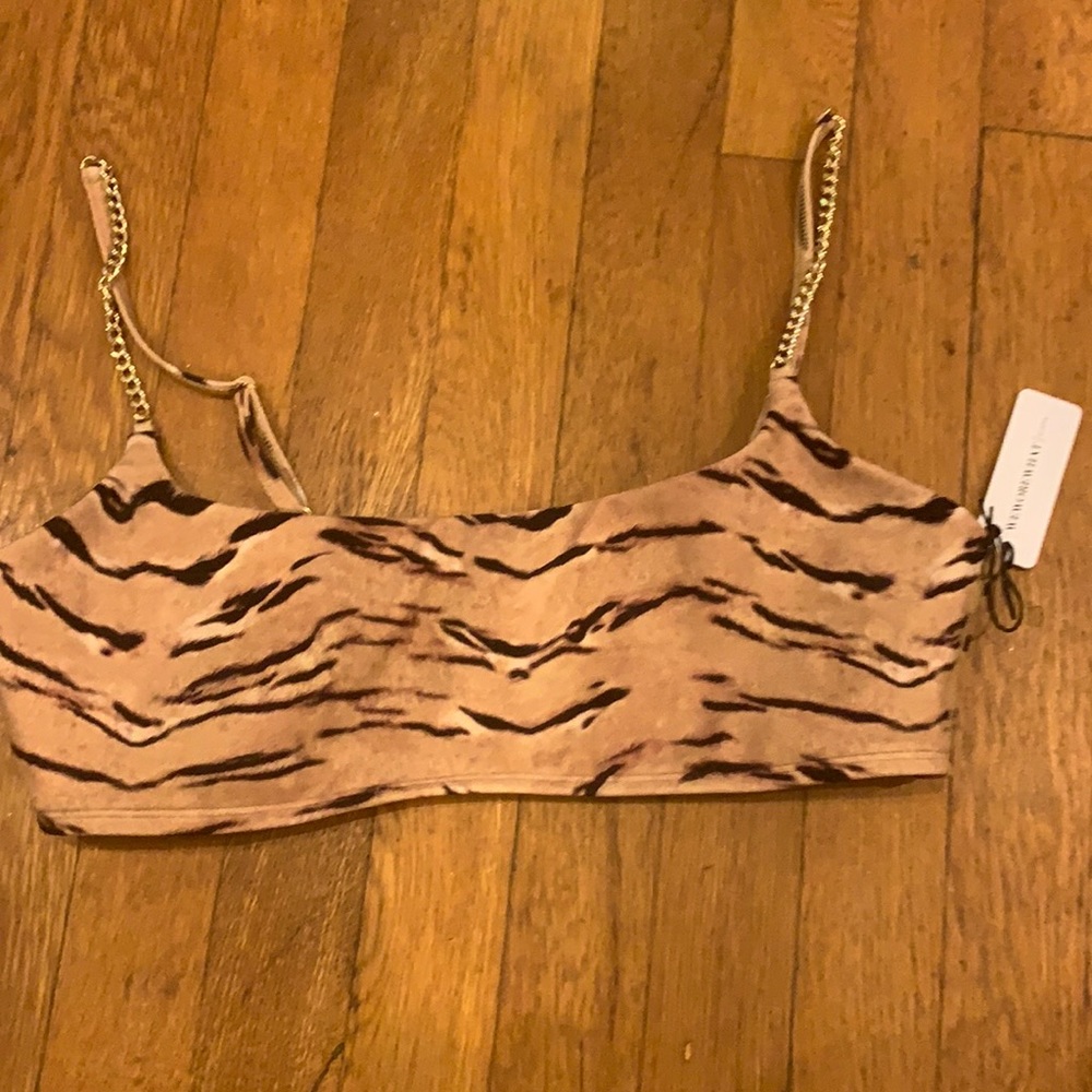 Weworewhat tiger print top w/ chain straps